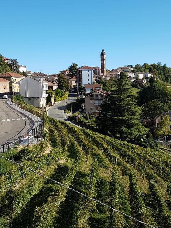 Langhe Belvedere Apartment Monforte dʼAlba Εξωτερικό φωτογραφία