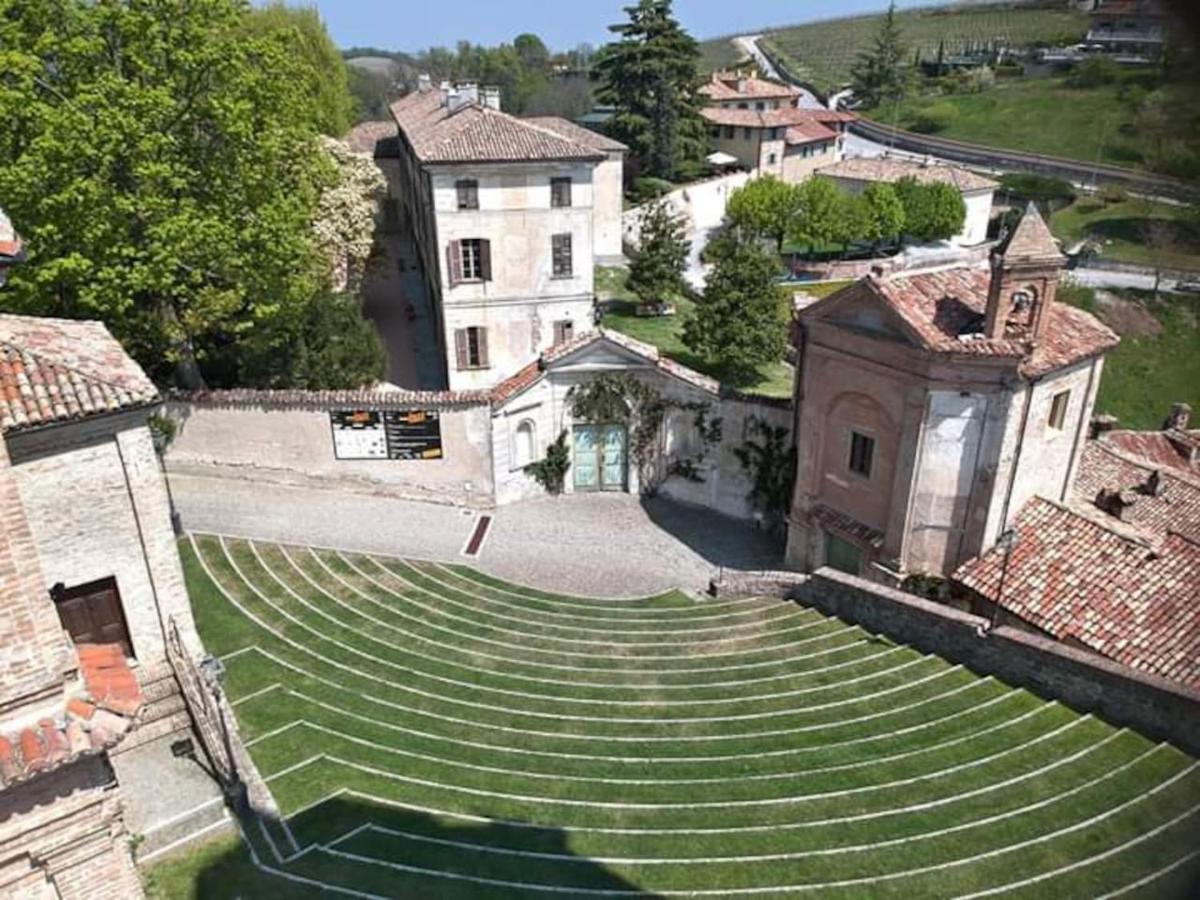 Langhe Belvedere Apartment Monforte dʼAlba Εξωτερικό φωτογραφία